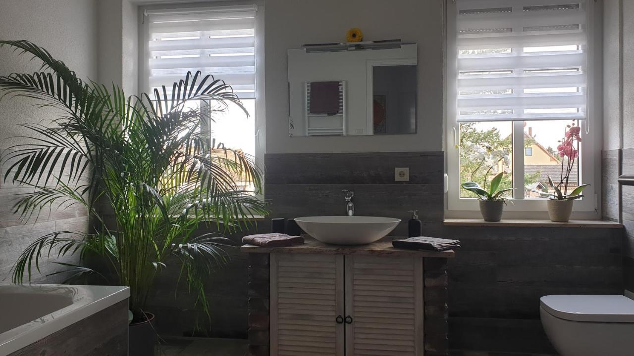 Seensucht & Urlaubstraeume, Ferienwohnung "Seerose" グロースレッシェン エクステリア 写真